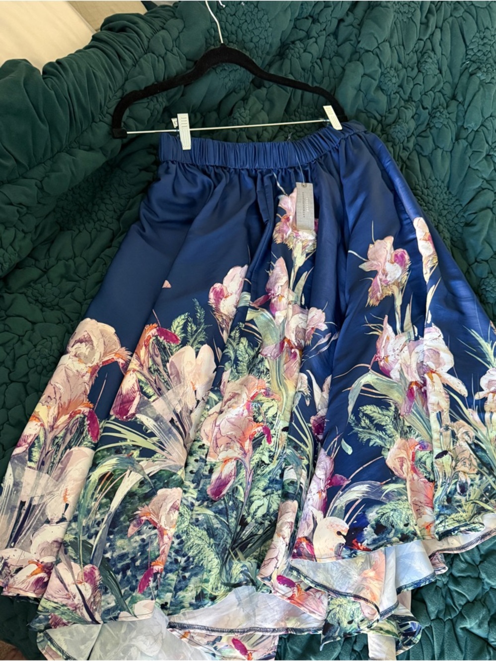 Anthropologie sleek A line skirt - Picture 4 of 7